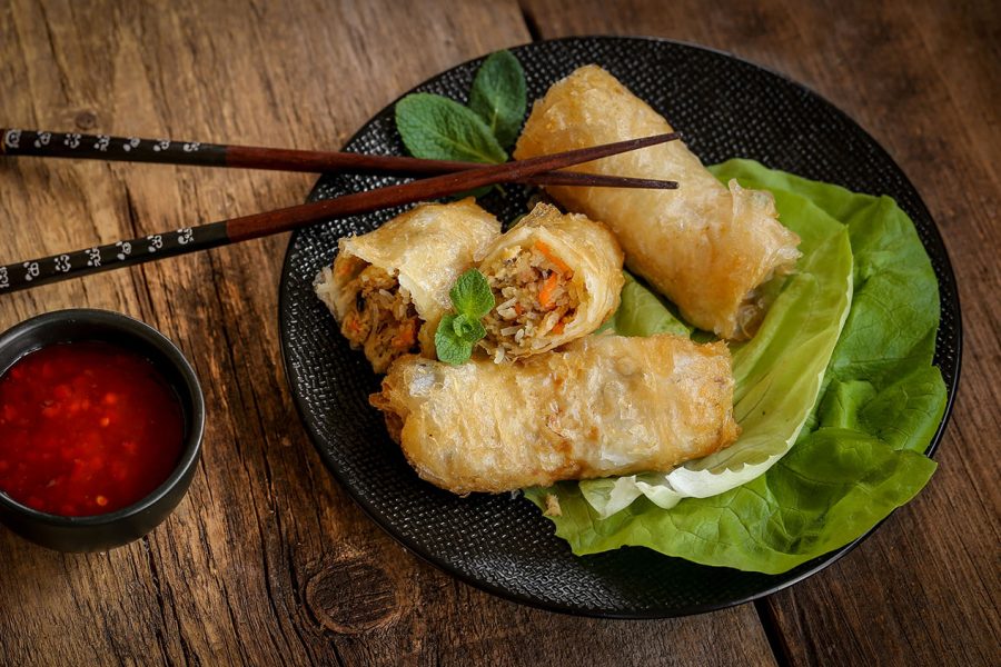 nems sur fond bois 1